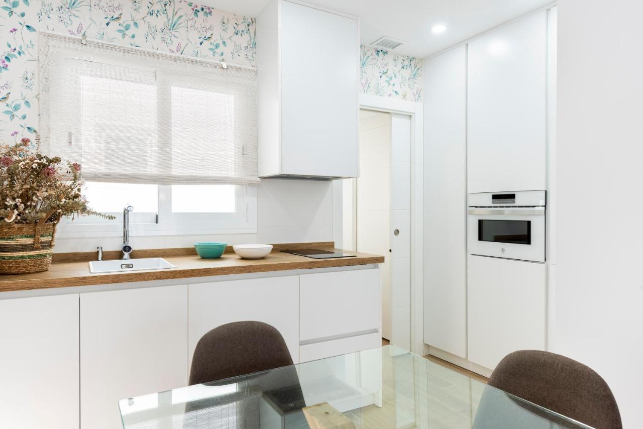 Genteel Home Juan Rabadan Севилья Экстерьер фото